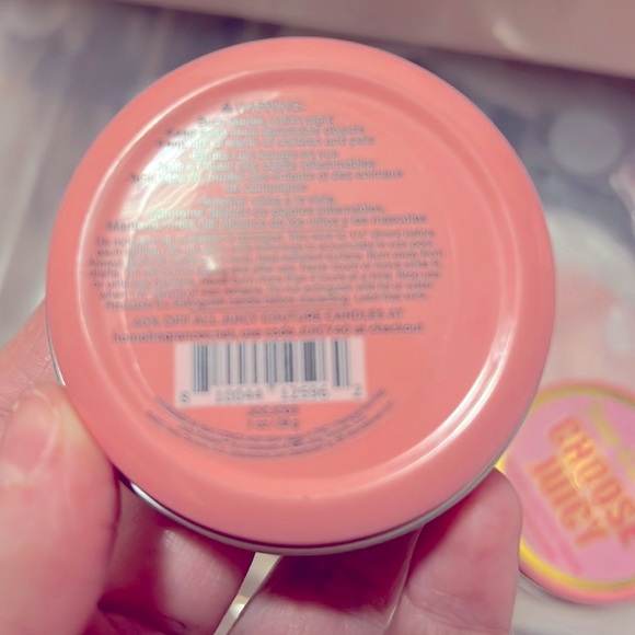 Choose Juicy Juicy Couture Tn Candle - Picture 4 of 4